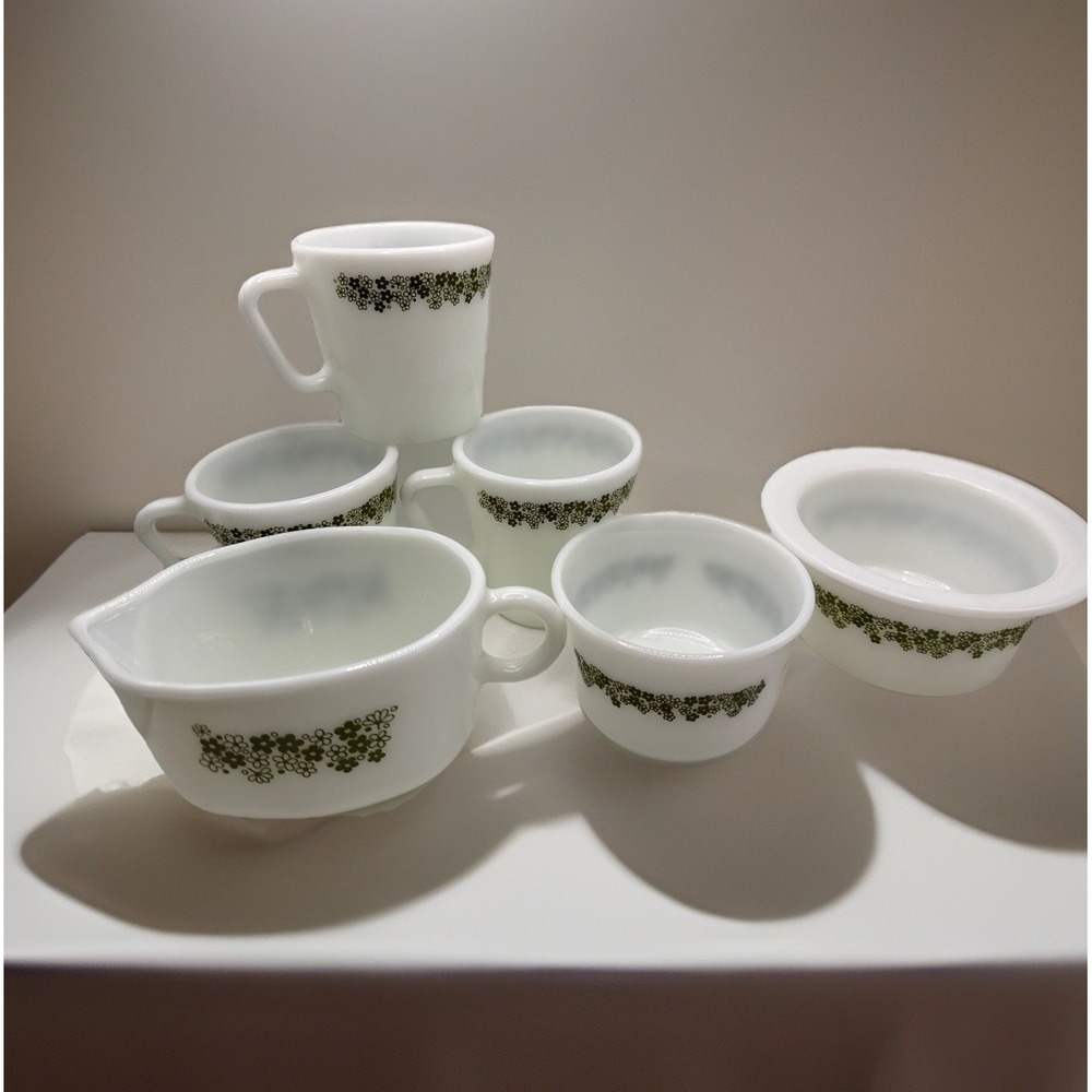 Pyrex & Corelle | Spring Blossom Green/Crazy Daisy | VTG Set 6 Pieces Cup Bowl